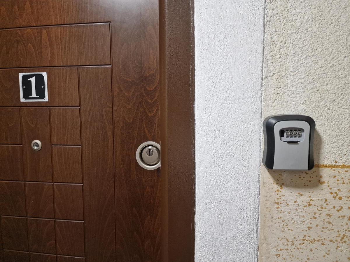 Relaxveld Galaxy Apartment คูร์ตา เด อาร์เจช ภายนอก รูปภาพ